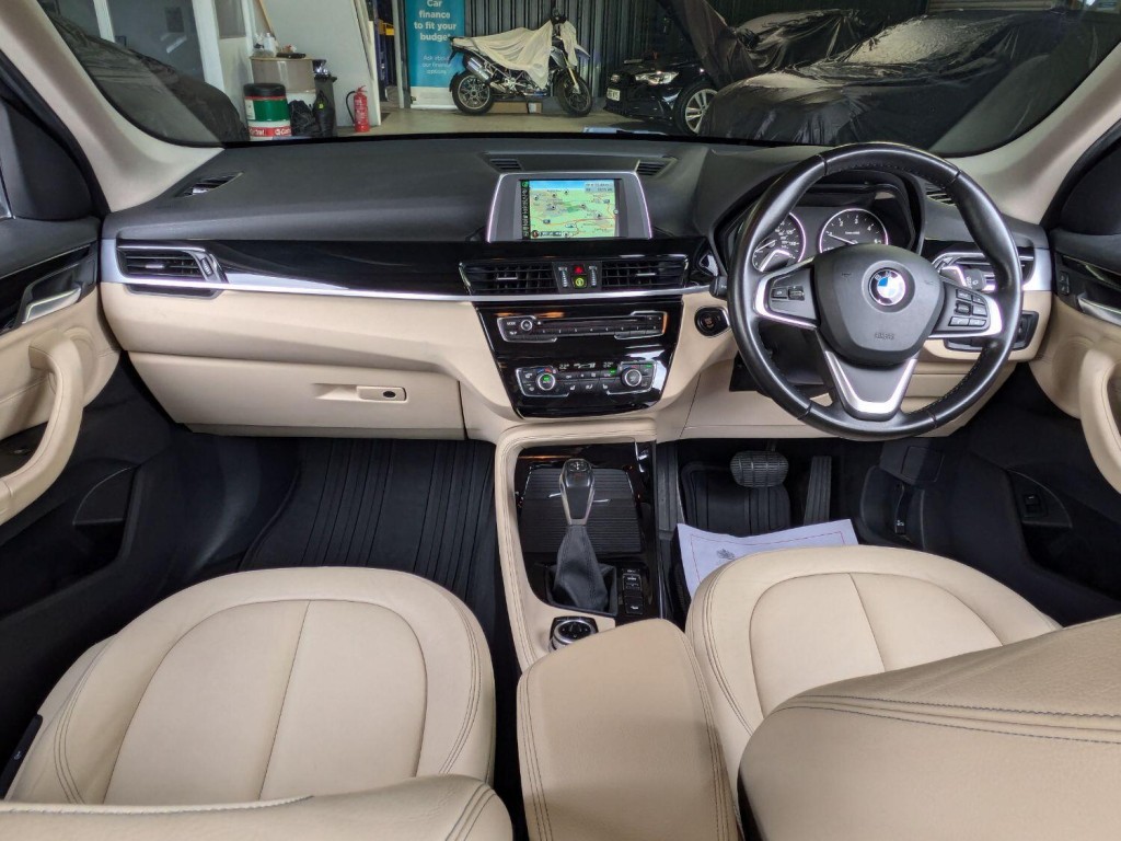 BMW X1