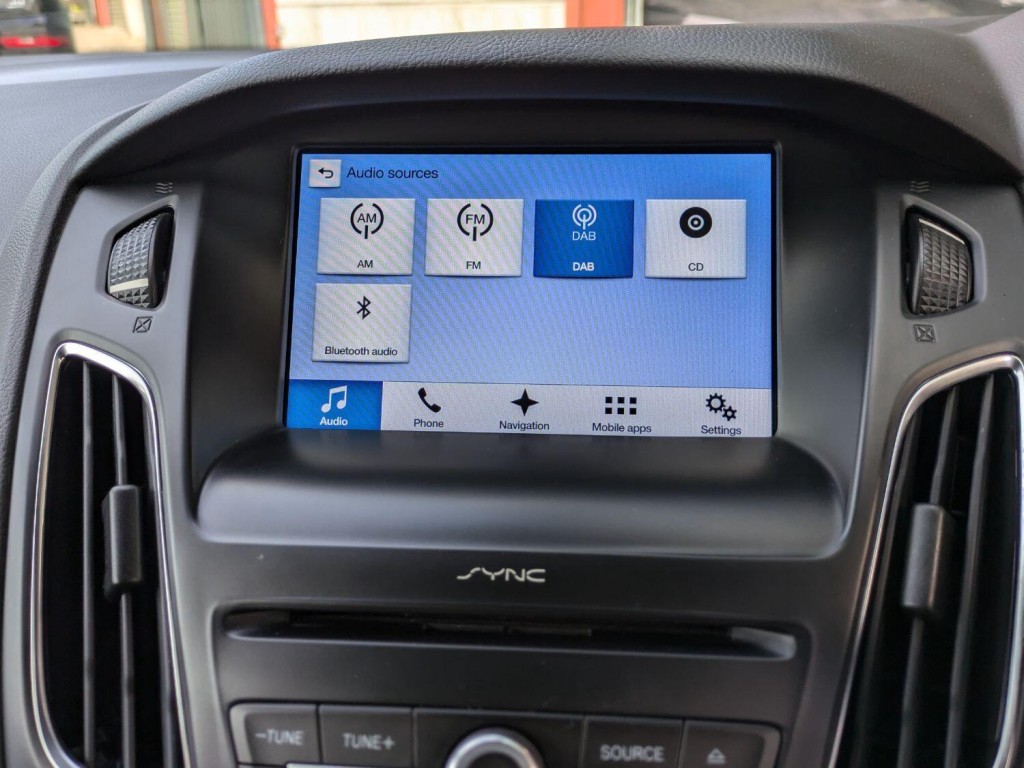 FORD FOCUS