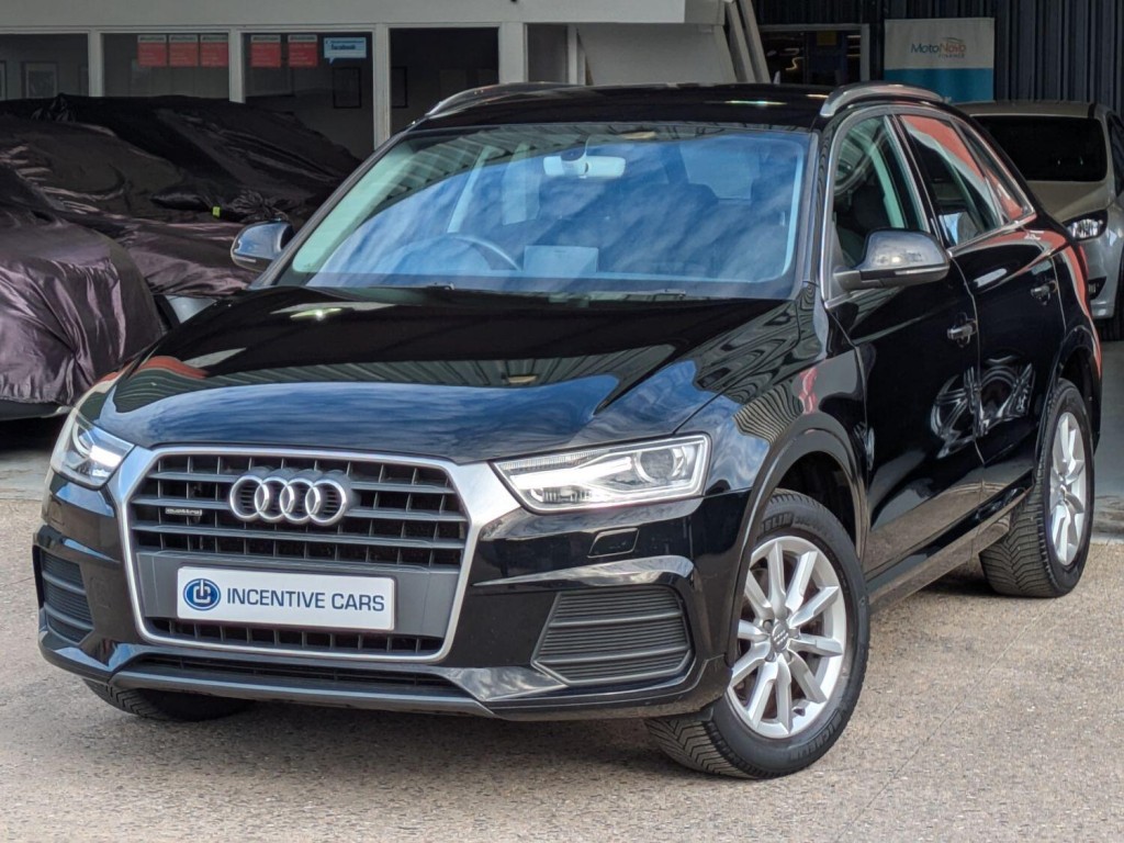 AUDI Q3