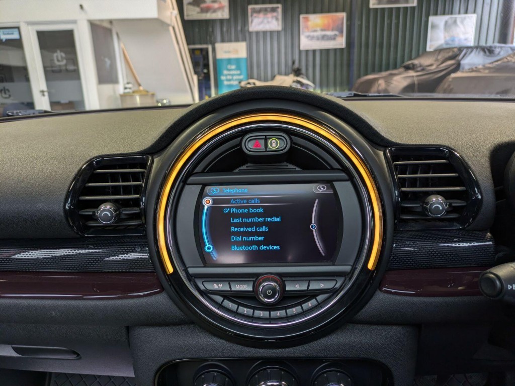 MINI CLUBMAN