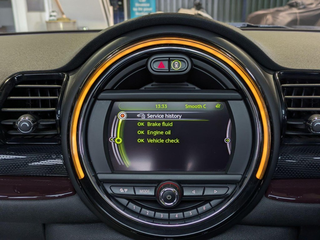 MINI CLUBMAN