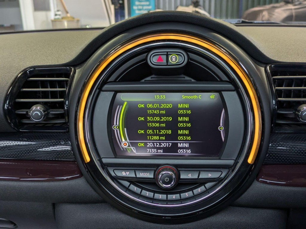 MINI CLUBMAN