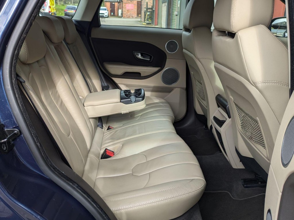 LAND ROVER RANGE ROVER EVOQUE
