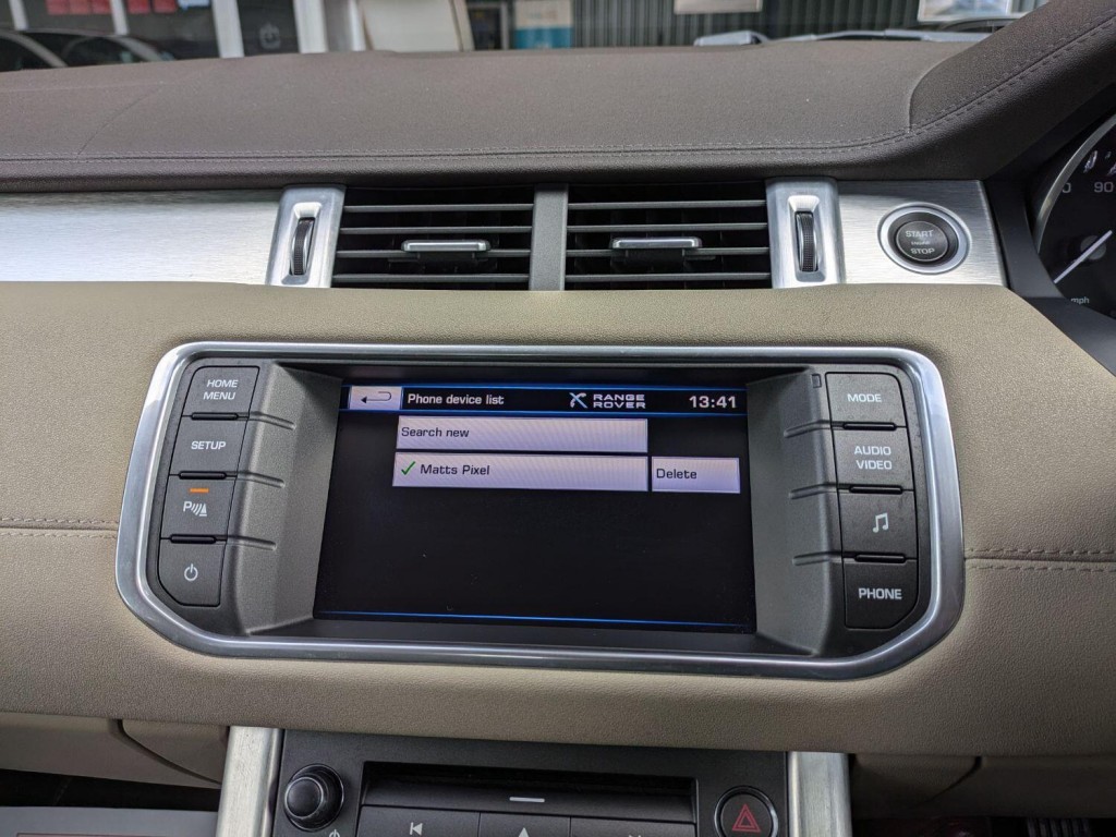 LAND ROVER RANGE ROVER EVOQUE