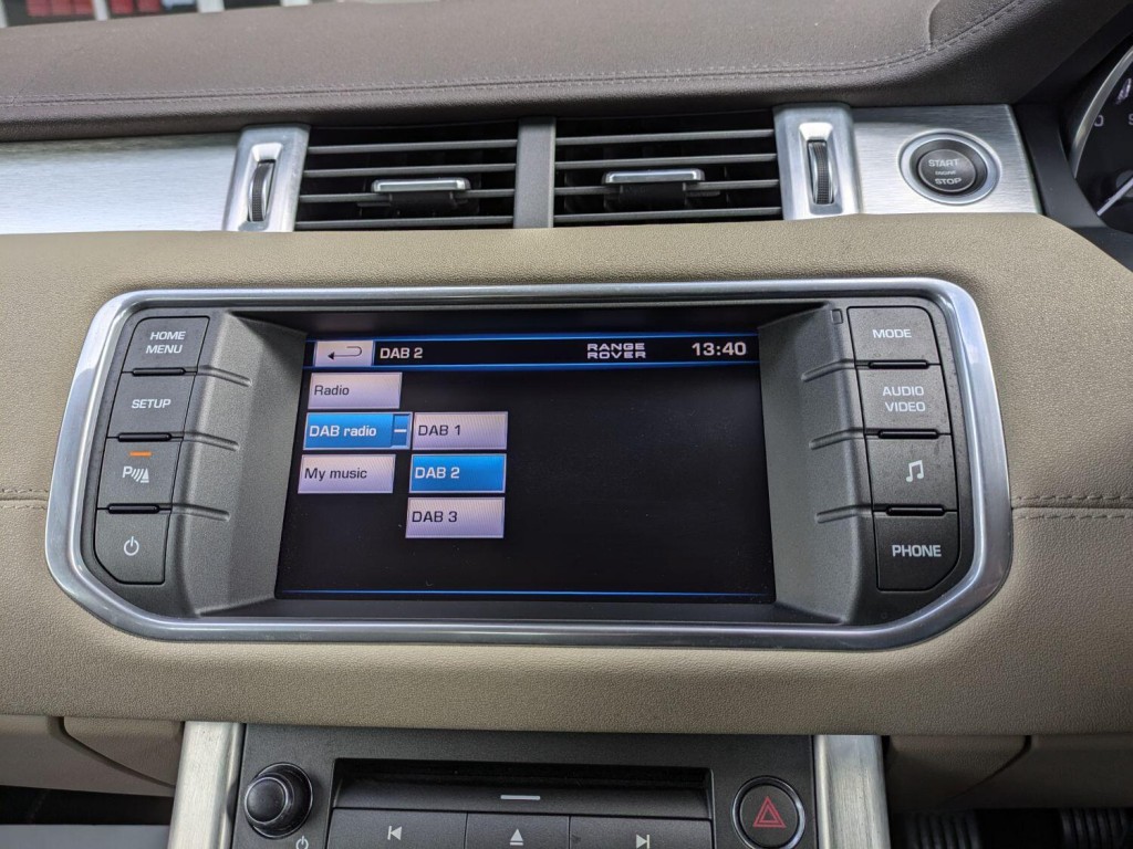 LAND ROVER RANGE ROVER EVOQUE