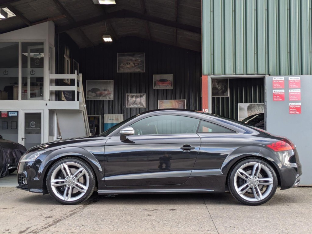 AUDI TTS