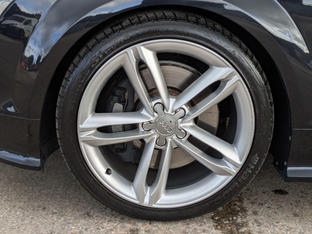 AUDI TTS
