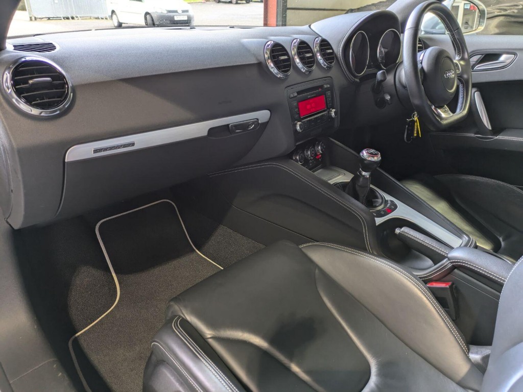 AUDI TTS