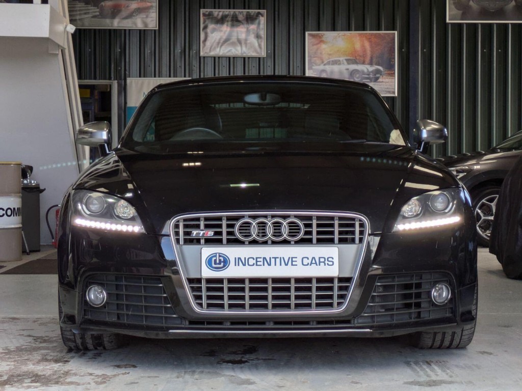 AUDI TTS