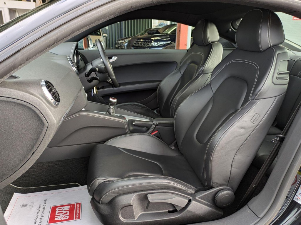 AUDI TTS