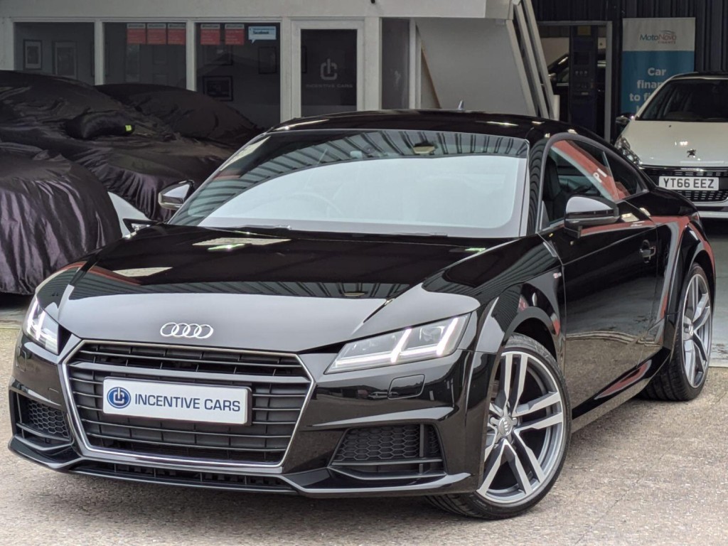 AUDI TT