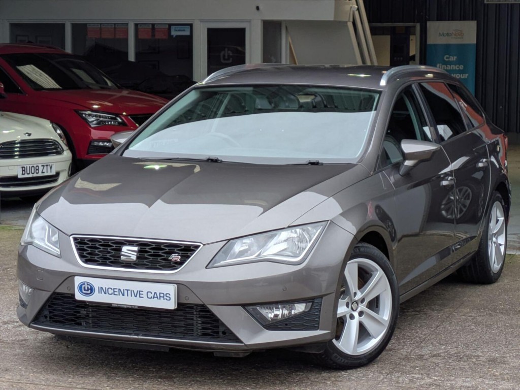 SEAT LEON
