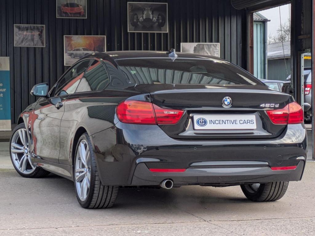 BMW 4 SERIES