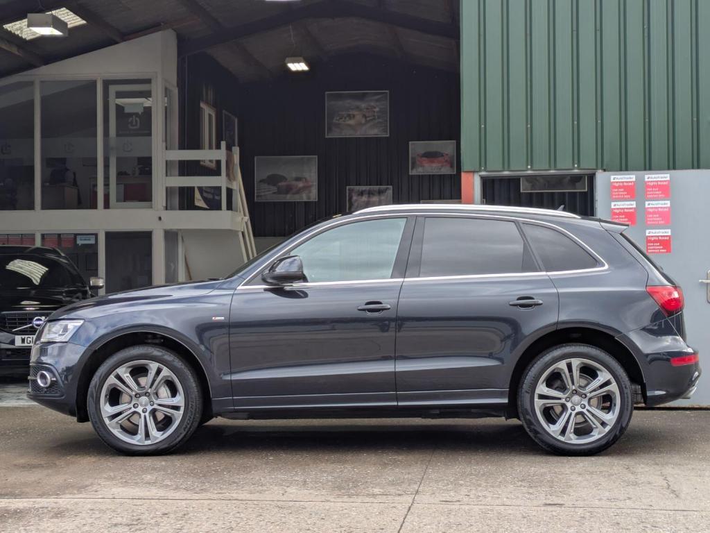 AUDI Q5