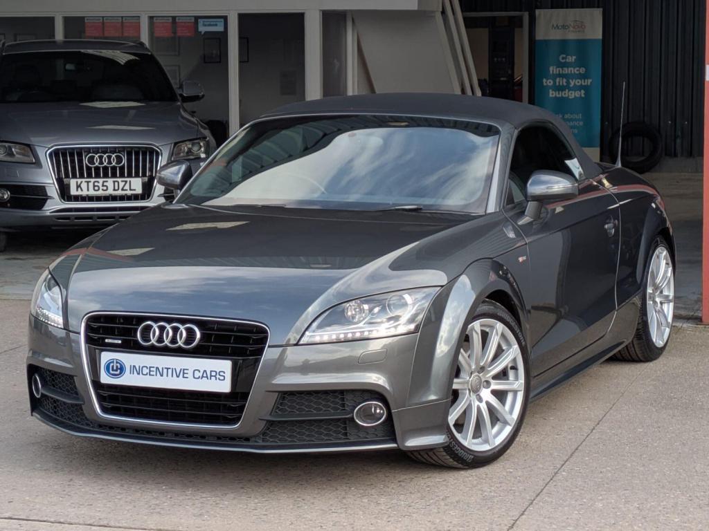 AUDI TT