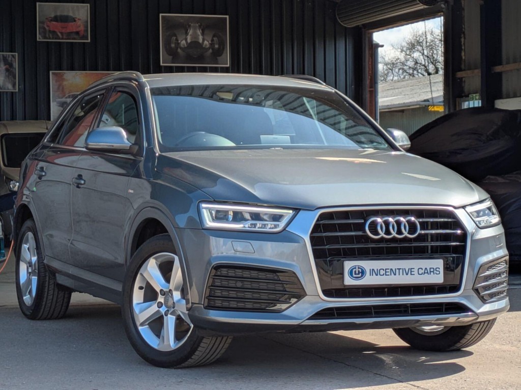 AUDI Q3