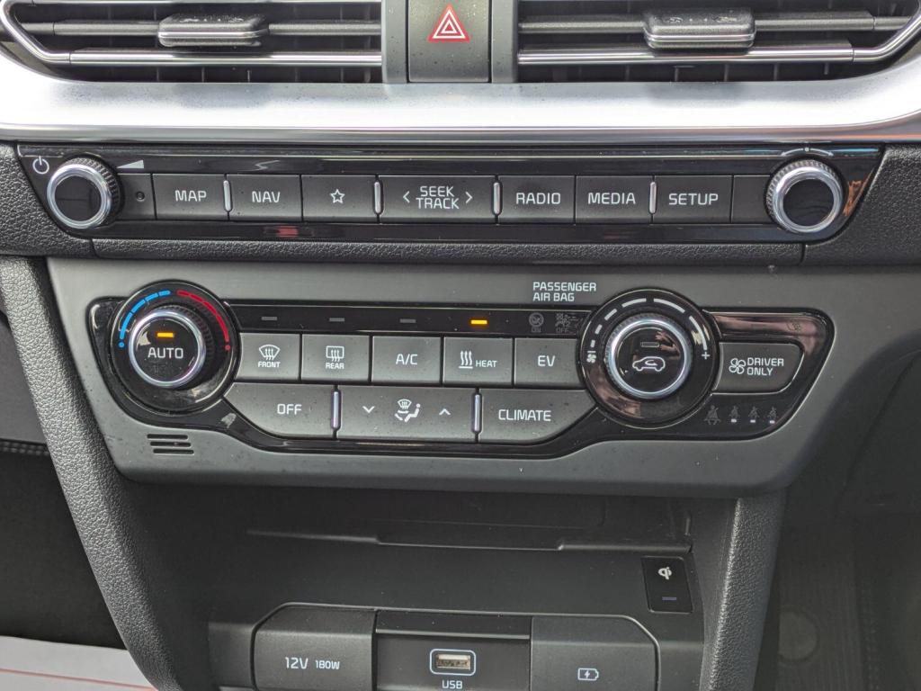 KIA NIRO