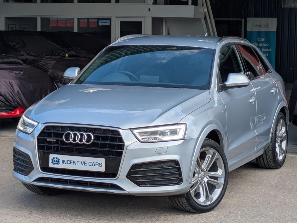 AUDI Q3