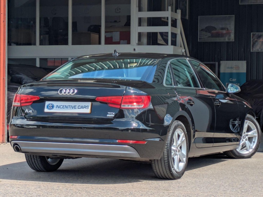 AUDI A4