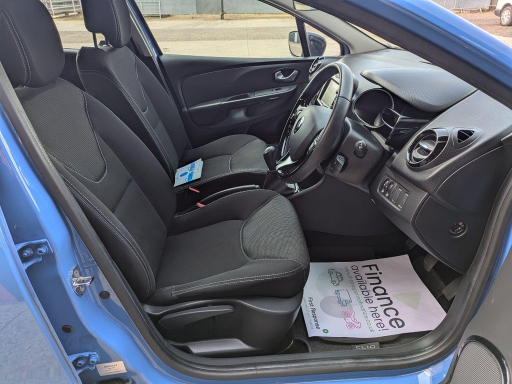 RENAULT CLIO