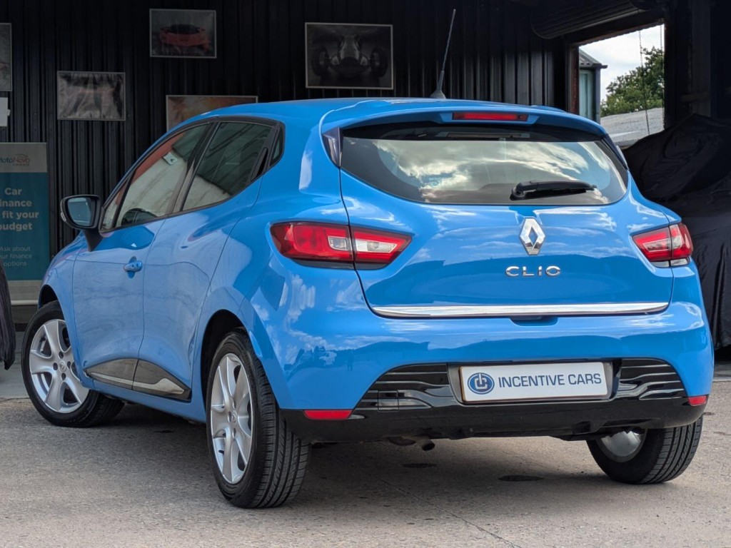 RENAULT CLIO
