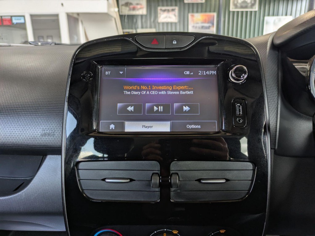 RENAULT CLIO