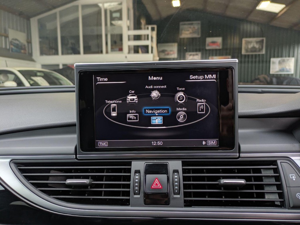 AUDI A6 AVANT