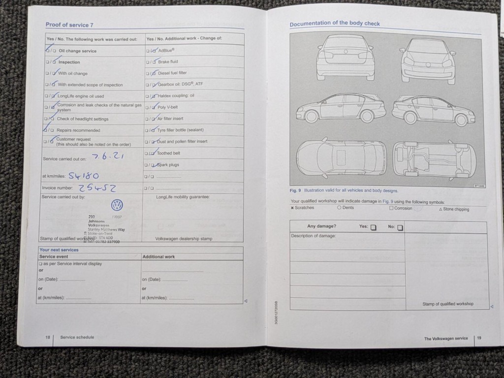VOLKSWAGEN GOLF