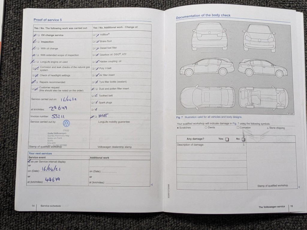 VOLKSWAGEN GOLF