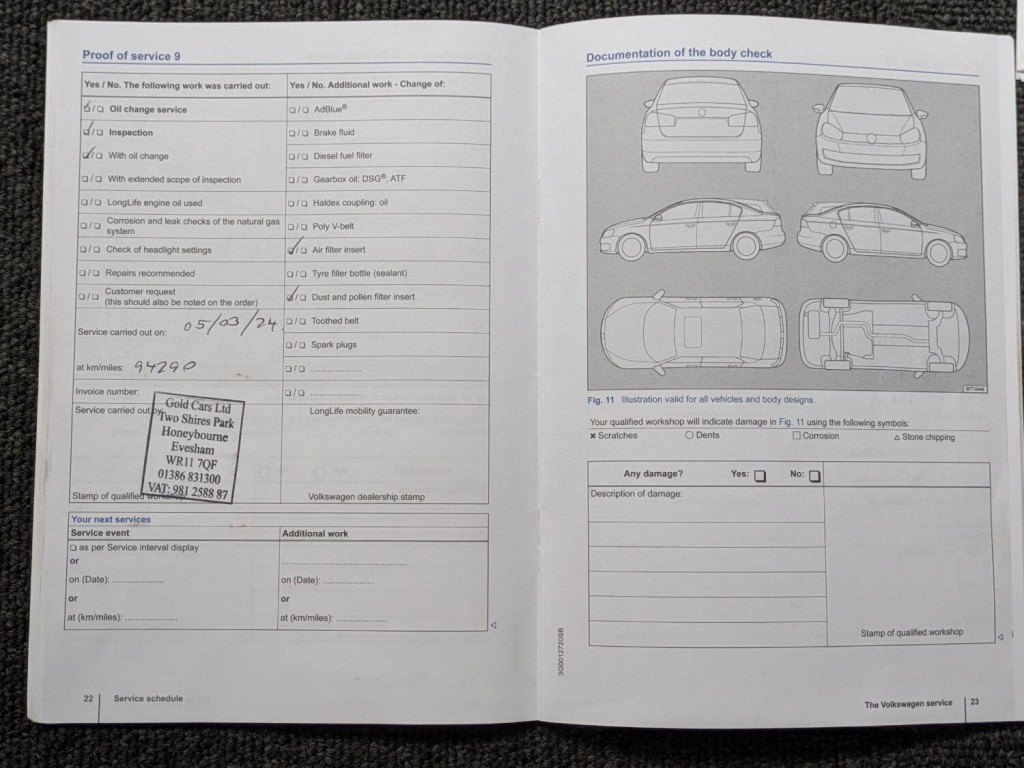 VOLKSWAGEN GOLF