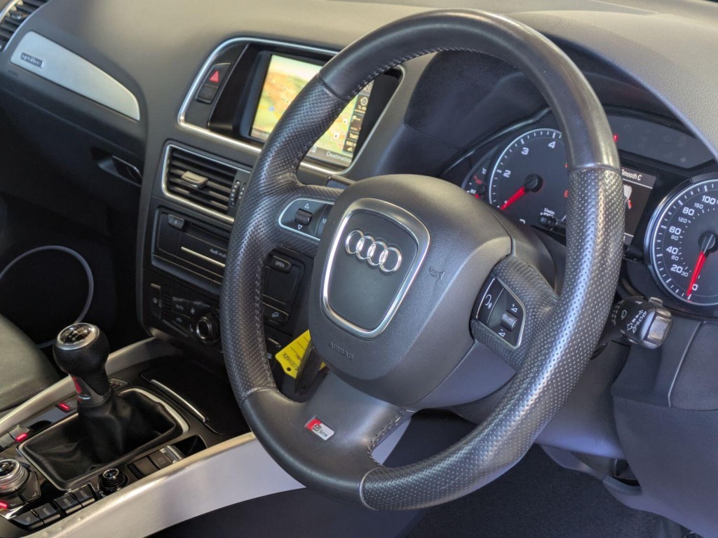AUDI Q5