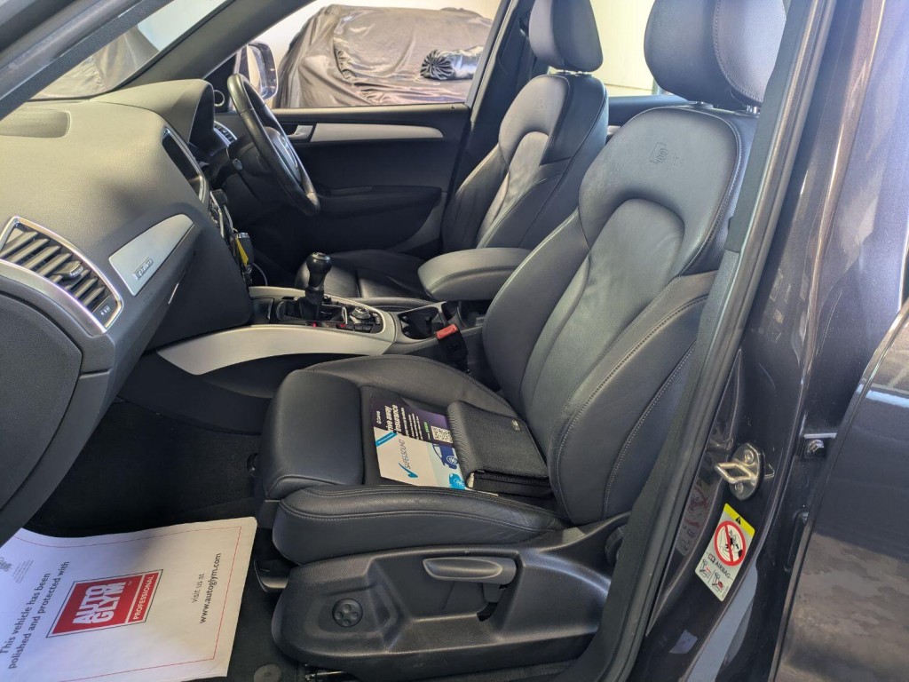 AUDI Q5
