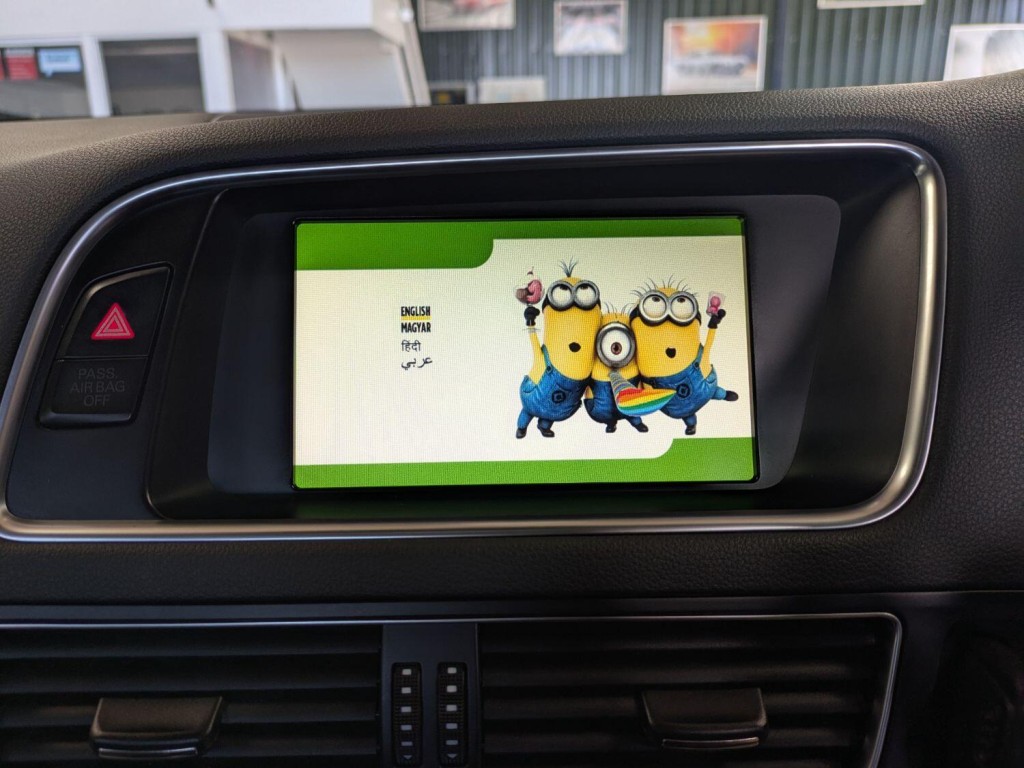 View AUDI Q5 2.0 TDI S line Special Edition Quattro. SAT NAV. XENON LIGHTS. B+O sound. T/BELT DONE. 11 SERVICES.