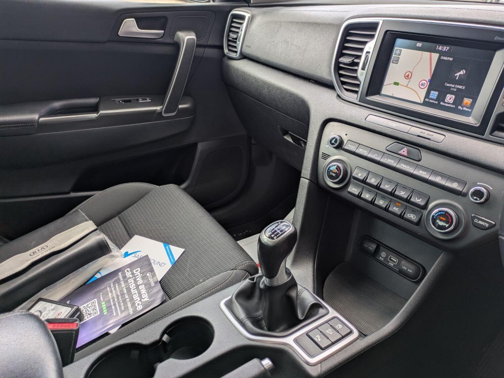 KIA SPORTAGE
