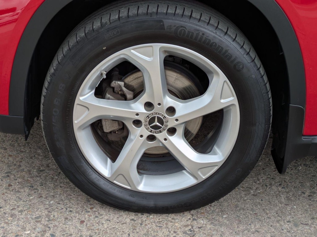 MERCEDES-BENZ GLA CLASS