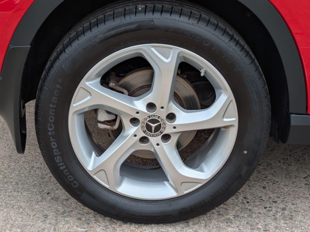 MERCEDES-BENZ GLA CLASS