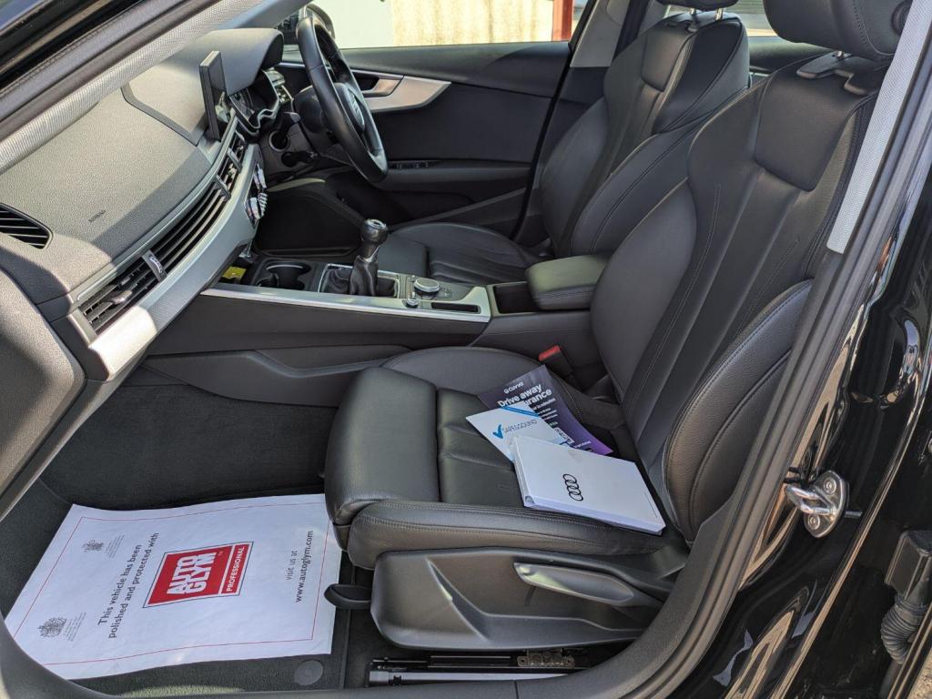 AUDI A4 AVANT