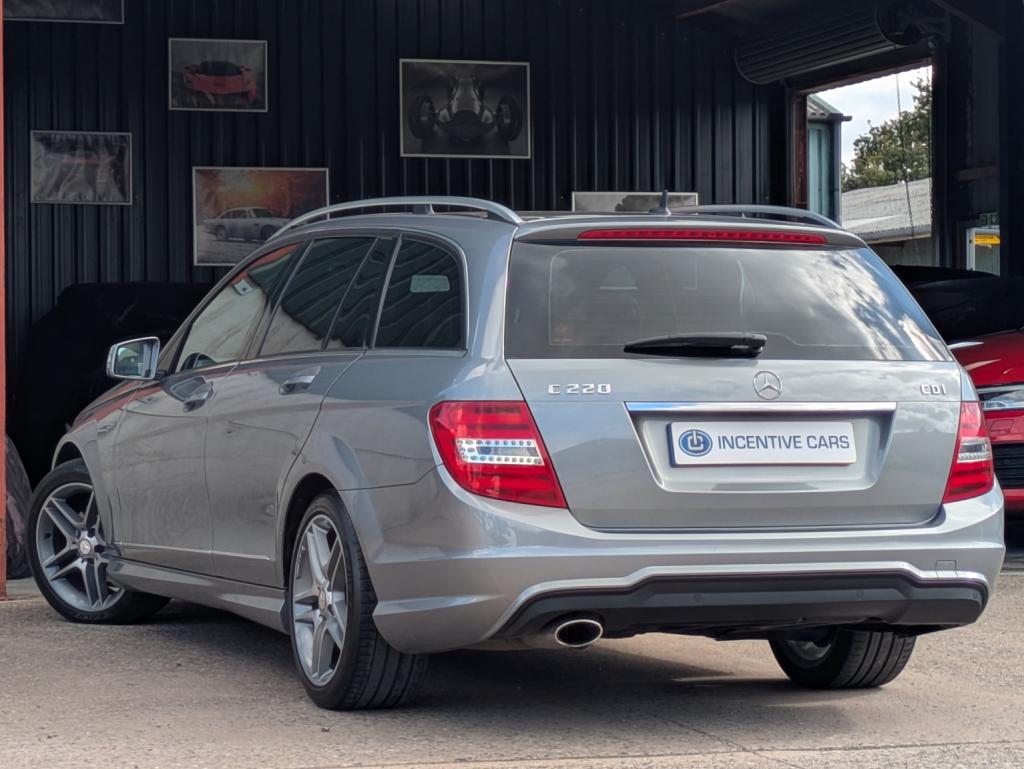 MERCEDES-BENZ C CLASS