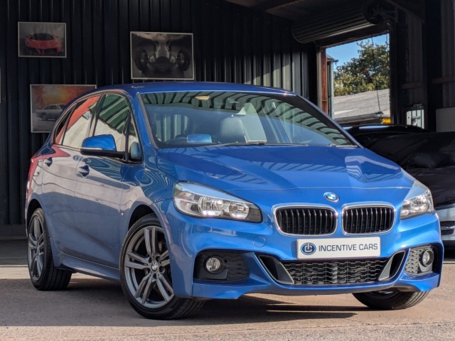 BMW 2 SERIES ACTIVE TOURER 220d M Sport Active Tourer automatic. BMW NAV PLUS. HUD. LEATHER. 2 OWNERS. LOW MILEAGE.