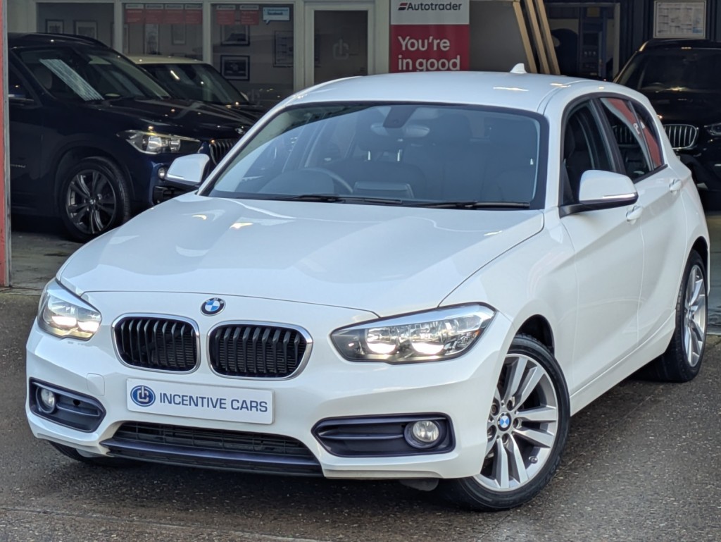 BMW 1 SERIES