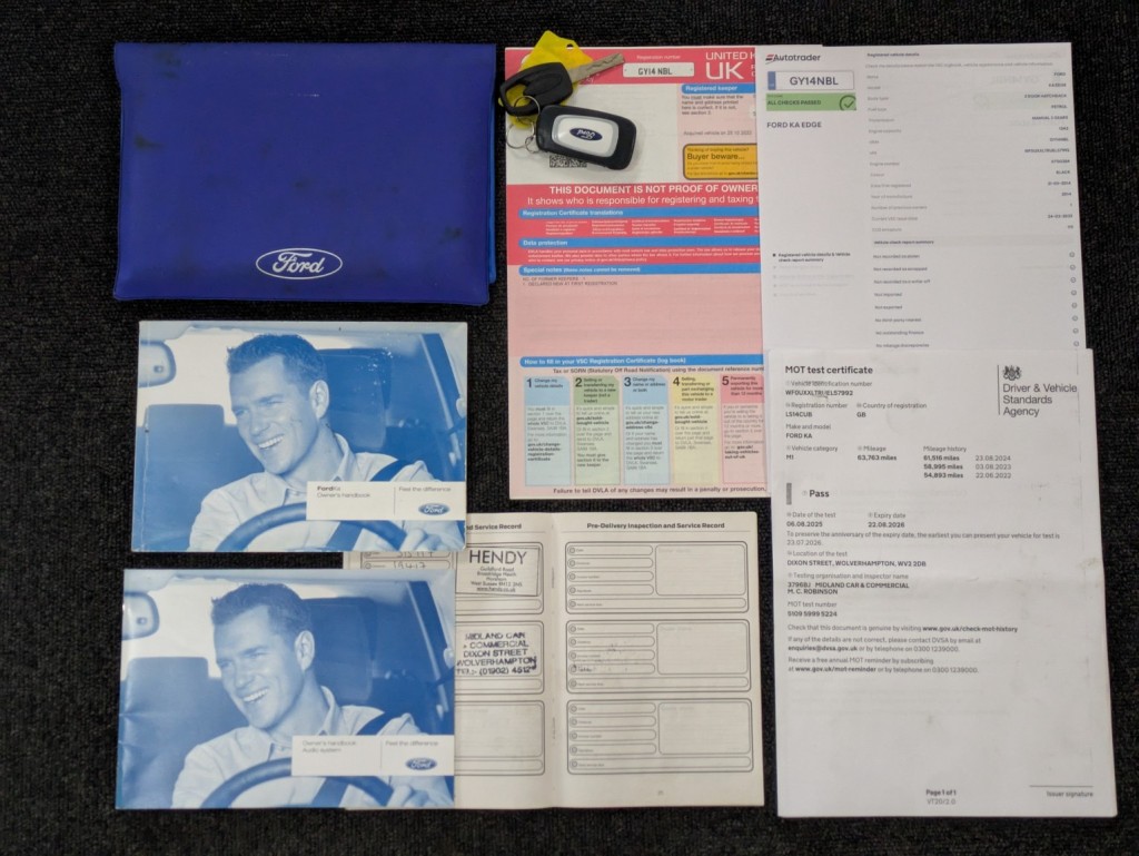 View FORD KA 1.2 Edge. 2 OWNERS. RECENTLY SERVICED. 