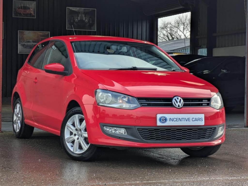 VOLKSWAGEN POLO