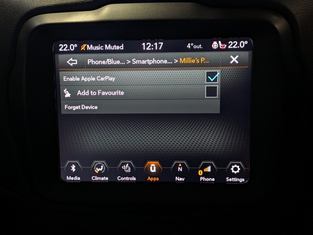 View JEEP RENEGADE 1.6d Multijet Ii 120hp Limited. 2 OWNERS. 5 SERVICES. SATNAV. HEATED LEATHER STS & S/WHL. LED LIGHTS