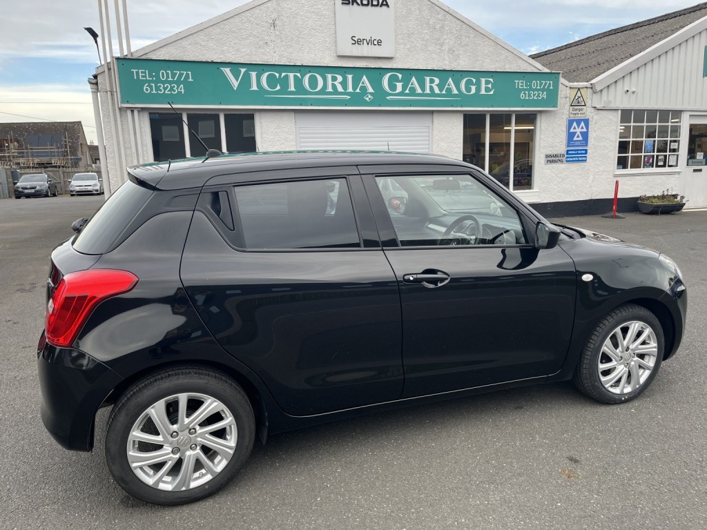 View SUZUKI SWIFT 1.2 Dualjet MHEV SZ-T