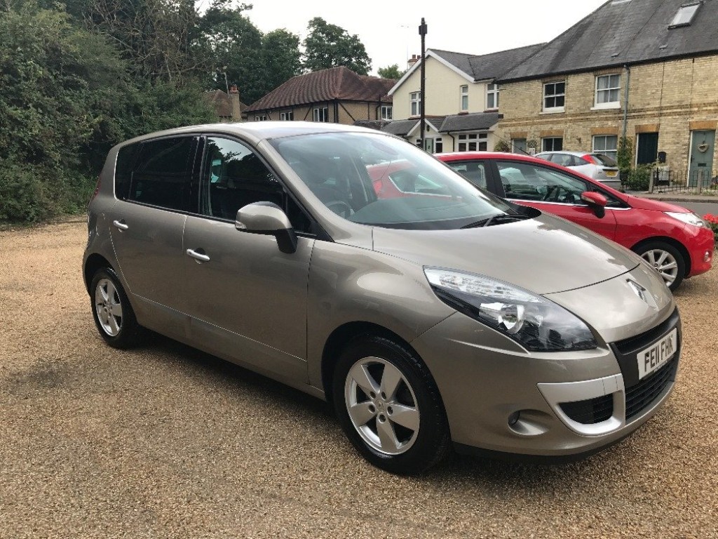 RENAULT SCENIC