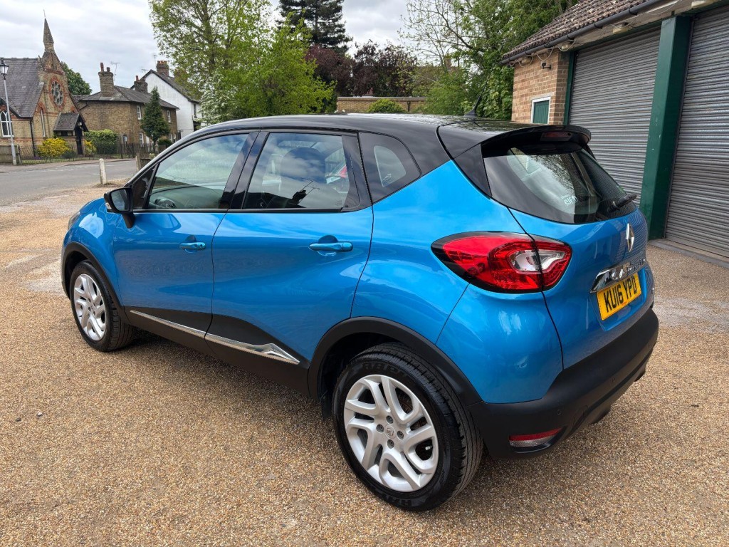 RENAULT CAPTUR