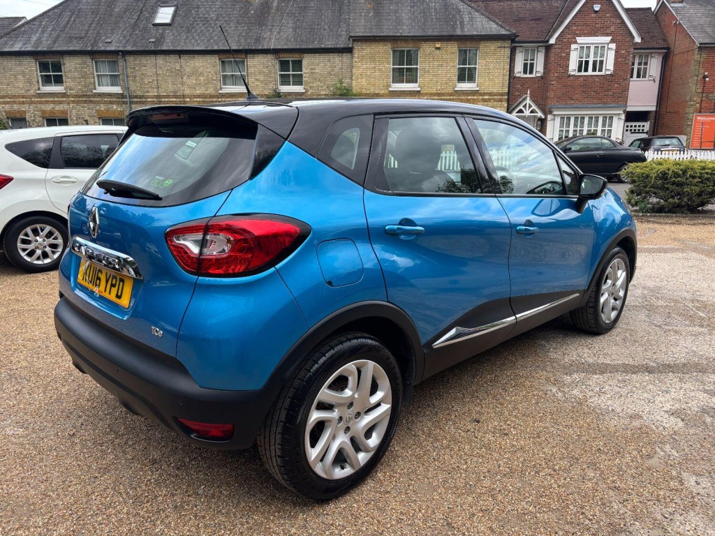 RENAULT CAPTUR