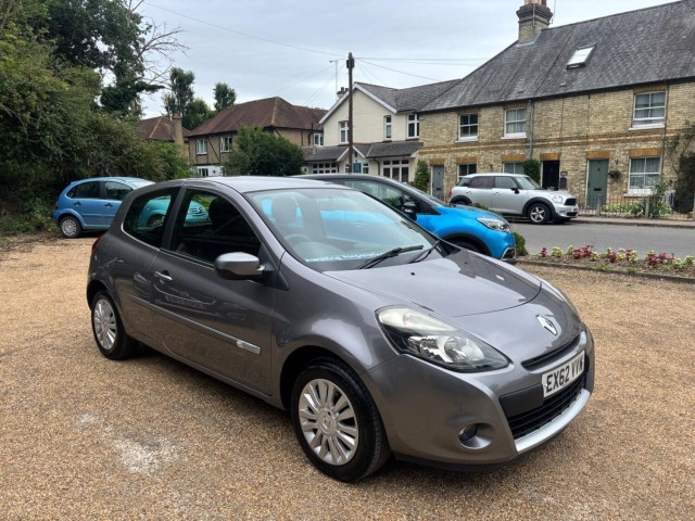 RENAULT CLIO 1.2 EXPRESSION + ONE OWNER LOW MILEAGE FULL RENAULT SERVICE HISTORY