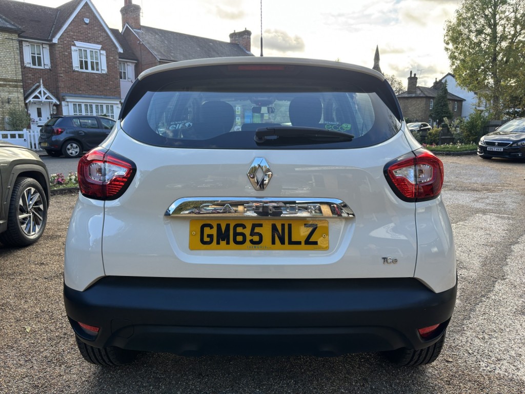 RENAULT CAPTUR