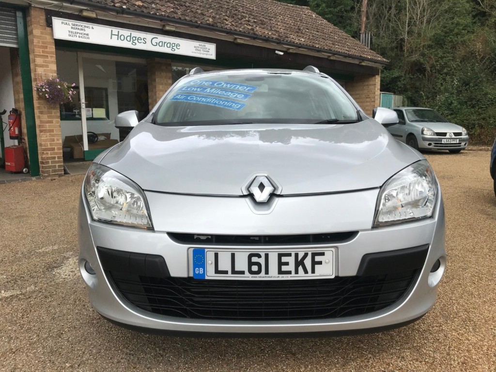 RENAULT MEGANE